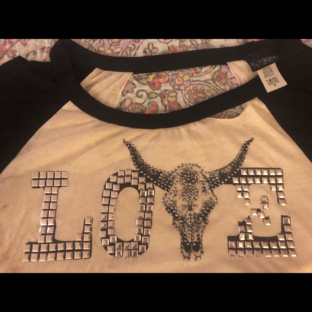 Daytrip factory destroyed t-shirt🖤